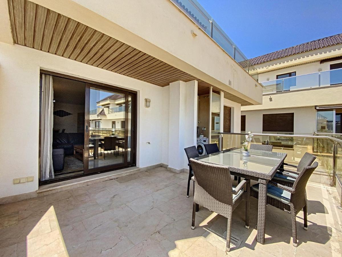 Lovely Apartment With Pool & Sea Views - Marina Del Castillo 2129 Manilva Eksteriør bilde