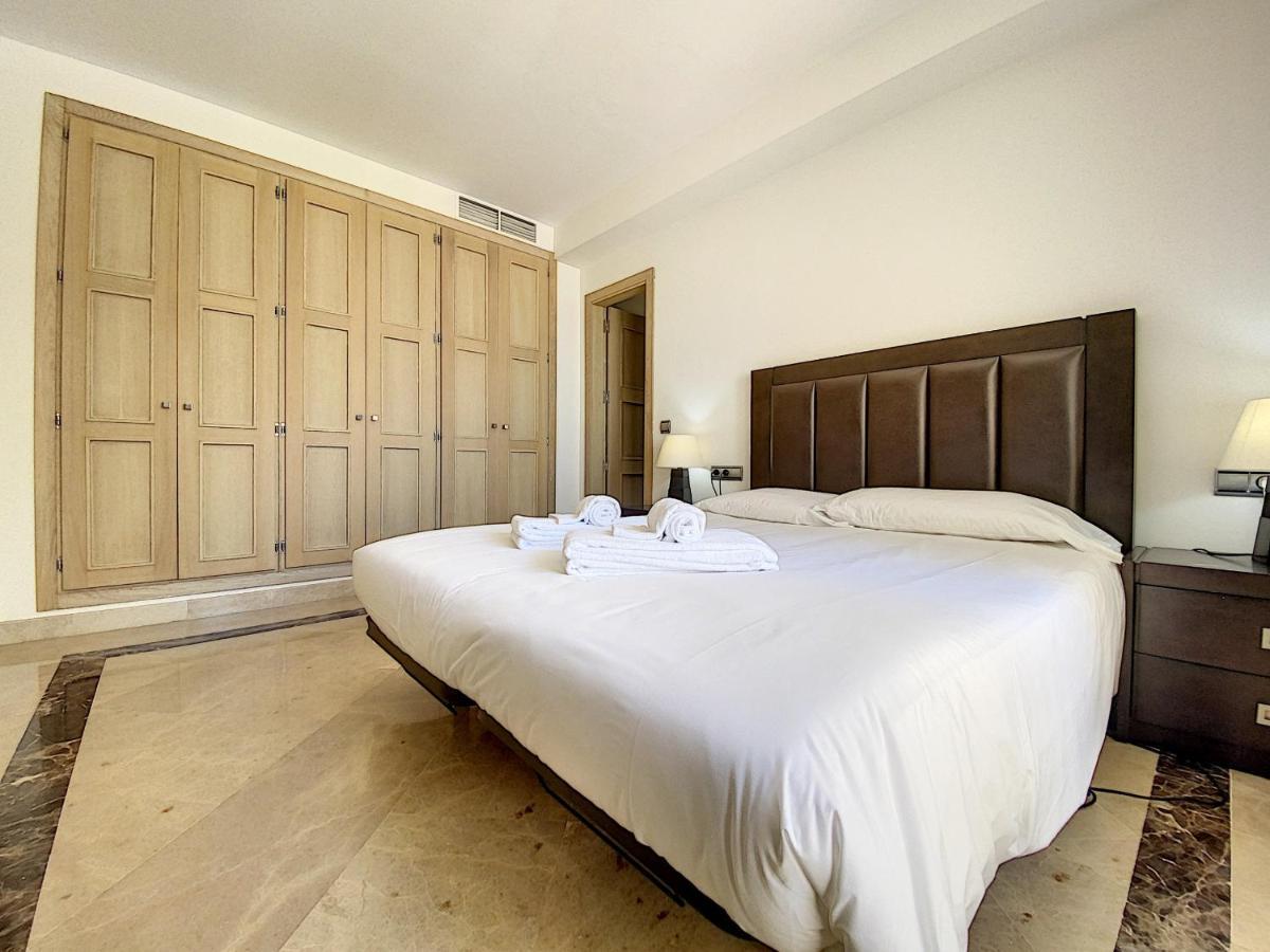 Lovely Apartment With Pool & Sea Views - Marina Del Castillo 2129 Manilva Eksteriør bilde