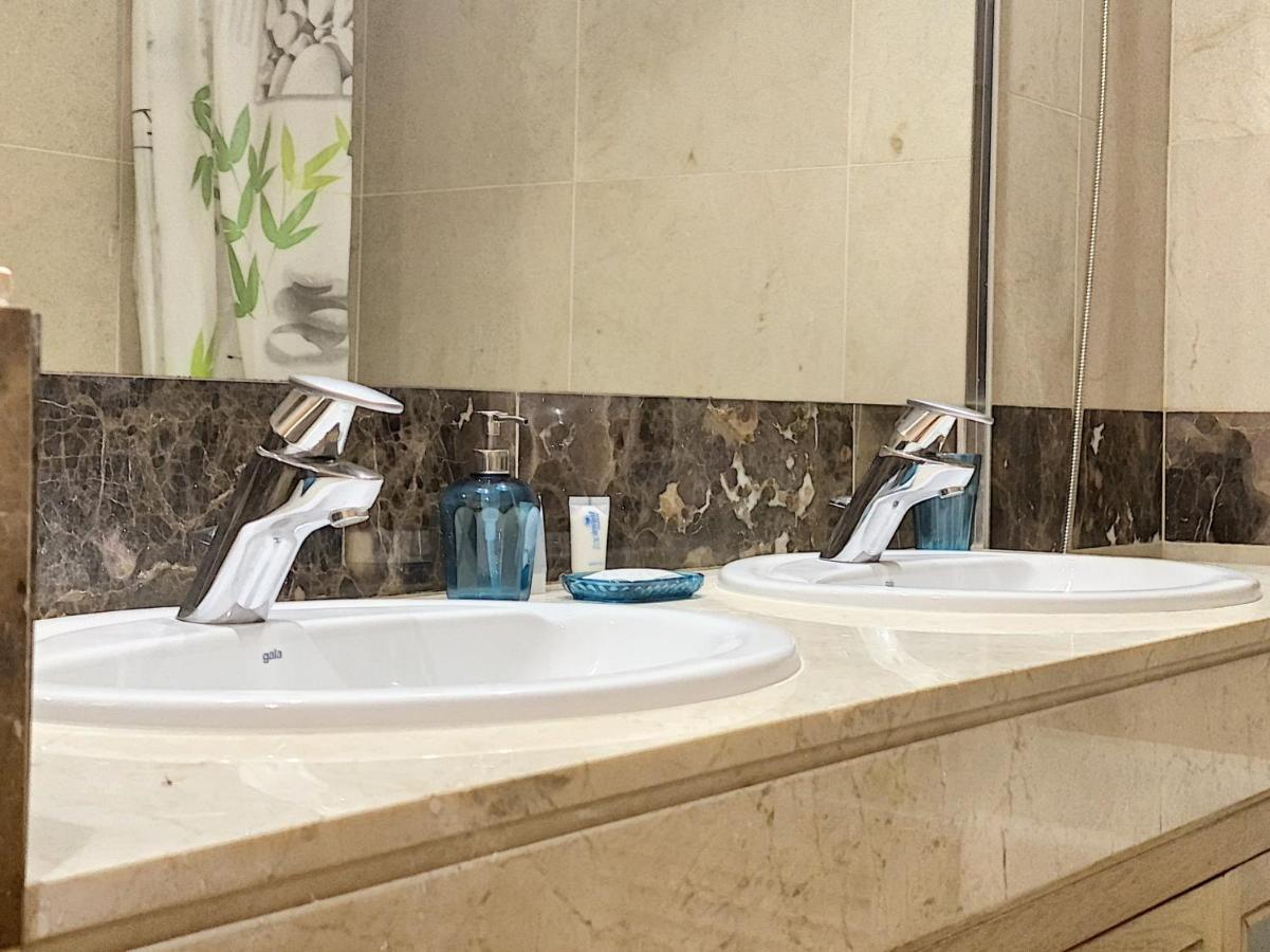 Lovely Apartment With Pool & Sea Views - Marina Del Castillo 2129 Manilva Eksteriør bilde