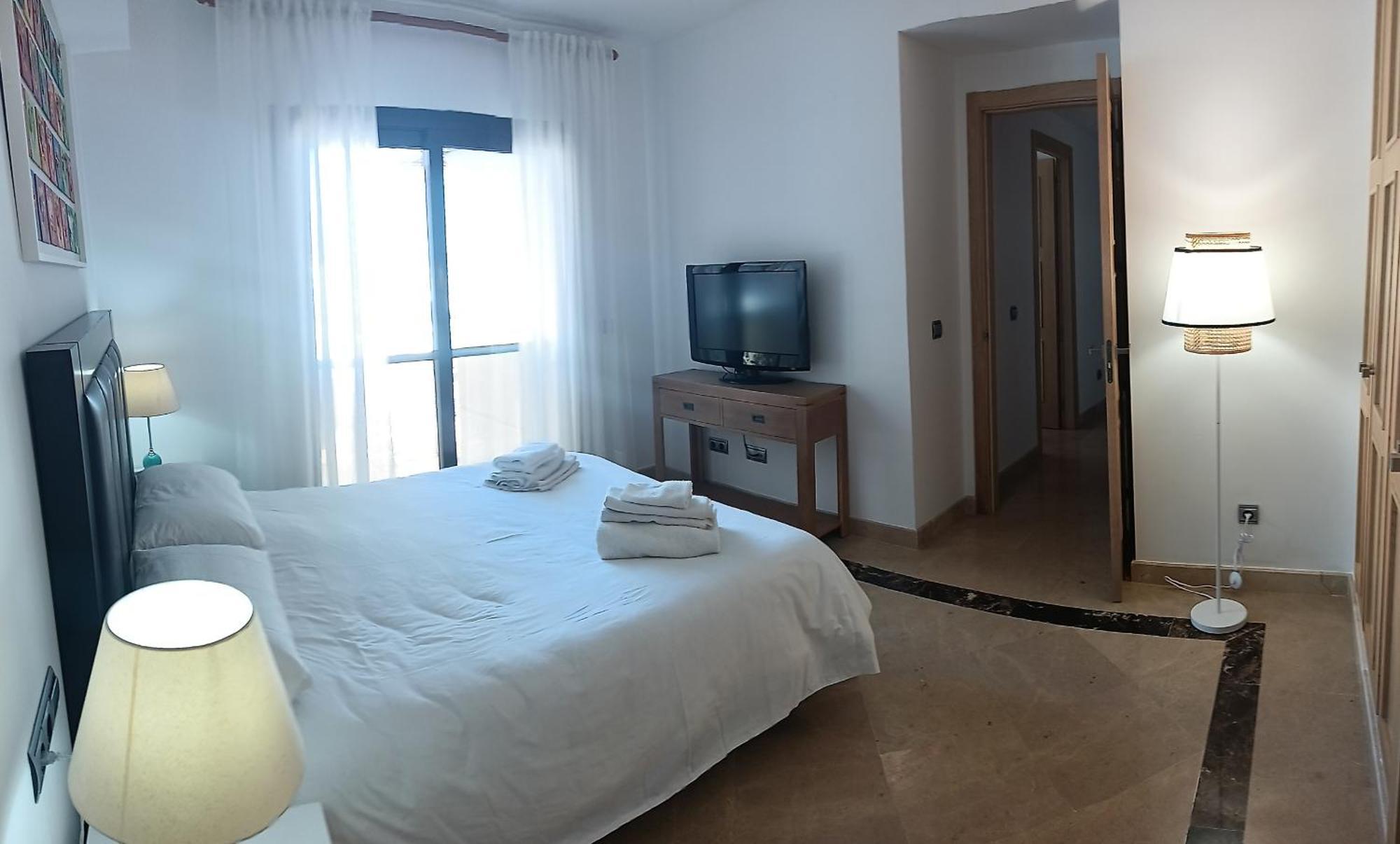 Lovely Apartment With Pool & Sea Views - Marina Del Castillo 2129 Manilva Eksteriør bilde